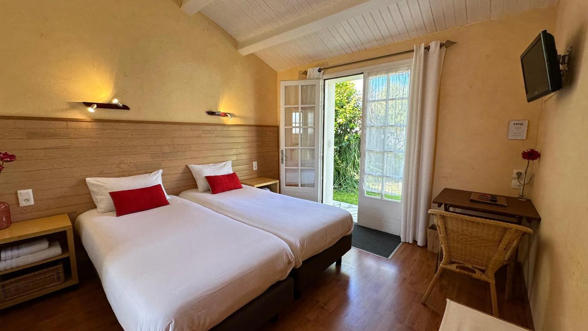 Hotel Le Goeland Barbatre ภายนอก รูปภาพ